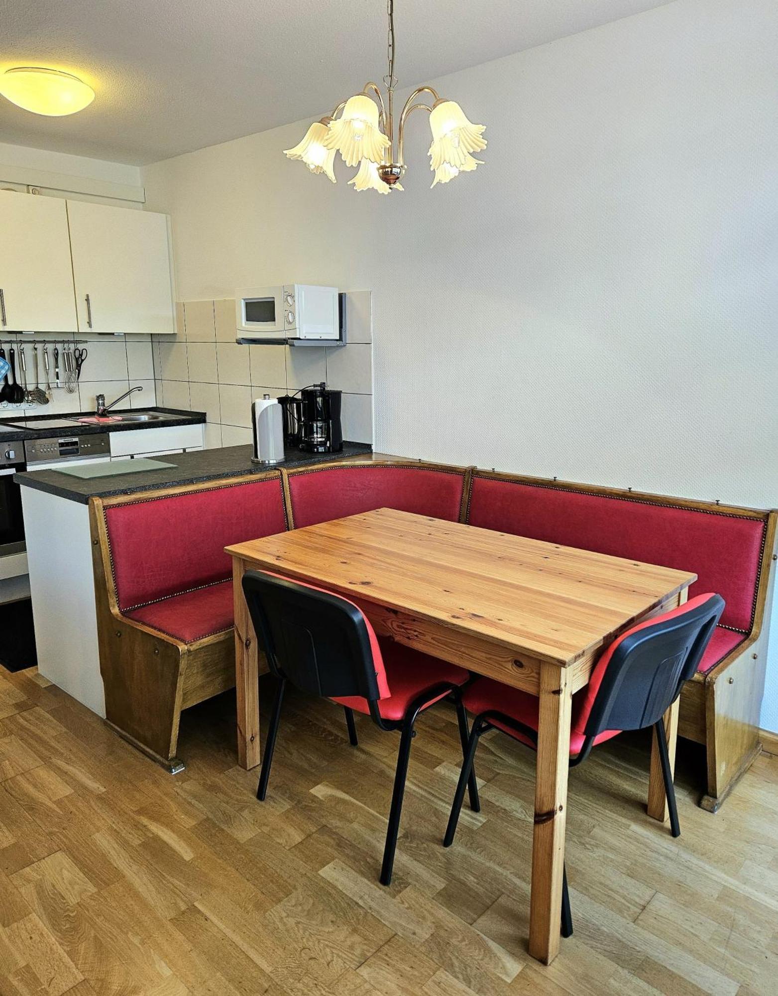 Wohnung 2 - G Pape - Schoene Terassenwohnung Mit Sep Ankleidezimmer, Kostenloses Wlan, Longstay Rabatt, Naehe Duenenpark Грёмиц Экстерьер фото